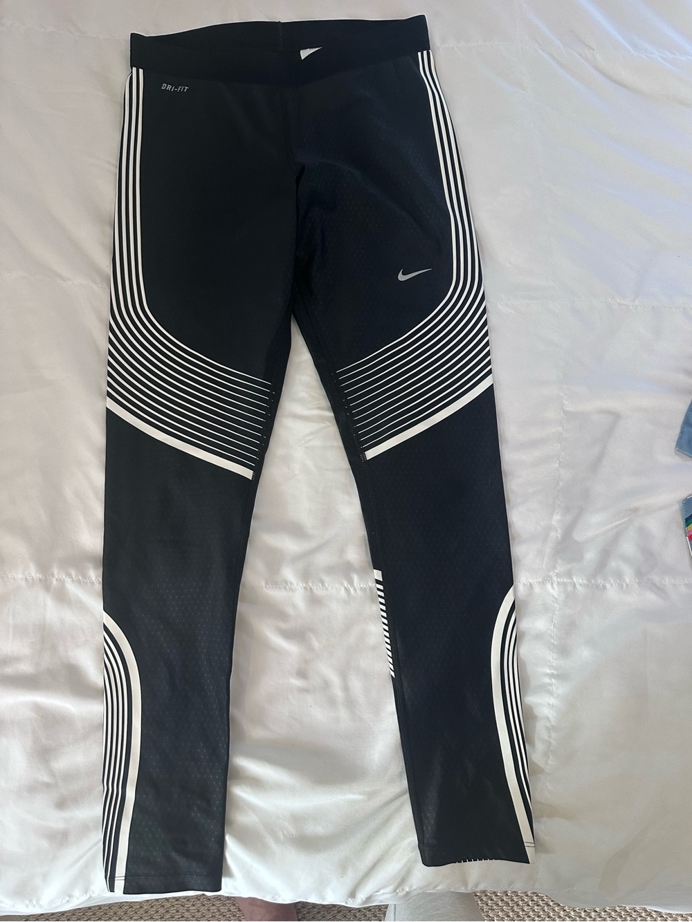 Nike Women’s Black Dri-FIT Performance Leggings with White Stripe Detail
